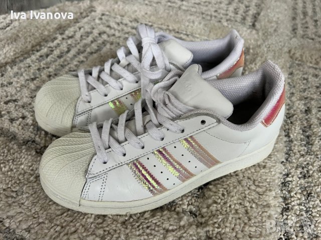 Adidas Superstars дамски обувки, снимка 2 - Кецове - 44358243