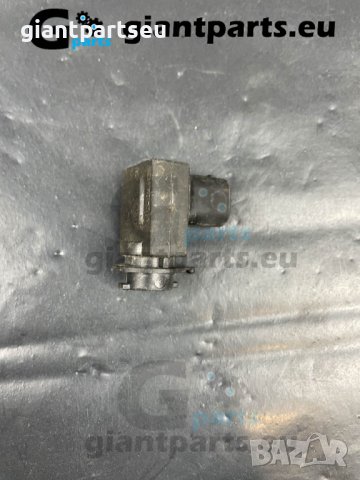 Температурен датчик за БМВ е87 е60 BMW e87 e60 , 9136607-01