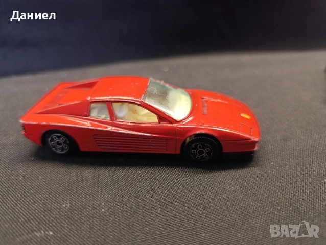Количка Burago Ferrari Testa Rossa, снимка 2 - Колекции - 52020757