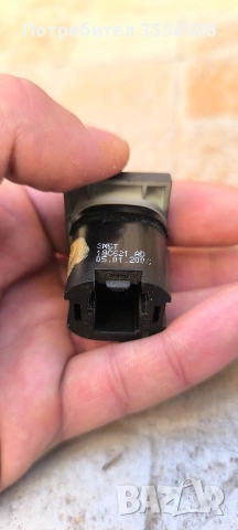 Бутон за подгрев на задното стъкло Форд Фокус мк2, снимка 3 - Части - 53750032
