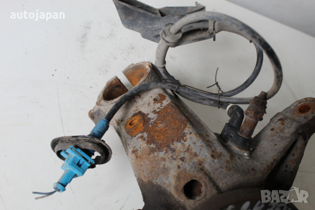 Преден ляв шенкел Пежо 206 1.4 75кс 2врати 02г Peugeot 206 1.4 75hp 2002, снимка 2 - Части - 44731227