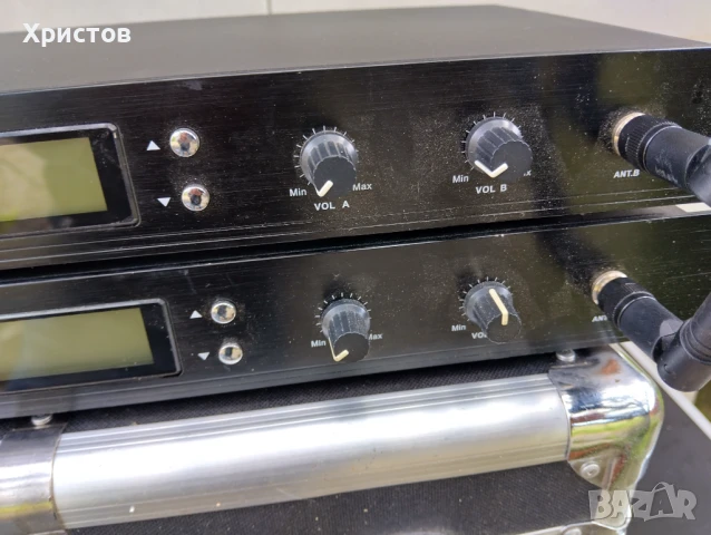 Приемници за радио-микрофони Mc Crypt, снимка 3 - Ресийвъри, усилватели, смесителни пултове - 50476503