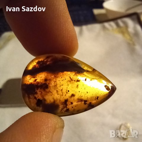 Кехлибарени висулки