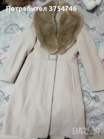 Дамско палто с пухкава яка, снимка 1 - Якета - 44735155