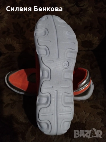 Дамски обувки , снимка 2 - Дамски ежедневни обувки - 52540748