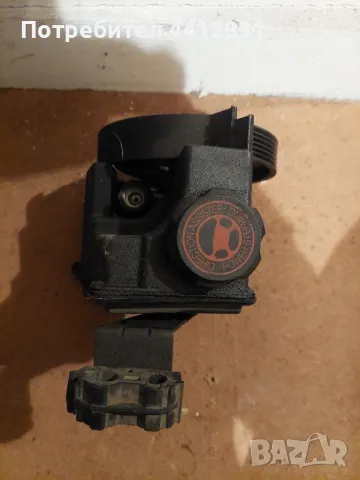 Хидравлична помпа Пежо 206/ peugeot 206 cc, снимка 2 - Части - 49466858