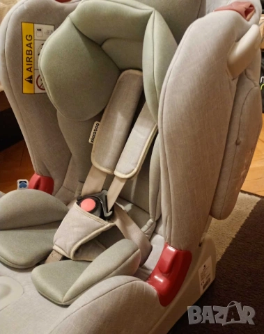 Продавам столче за кола Kikka Boo, снимка 2 - Столчета за кола и колело - 53615336