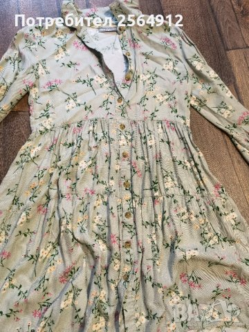 продавам детска рокля , снимка 1