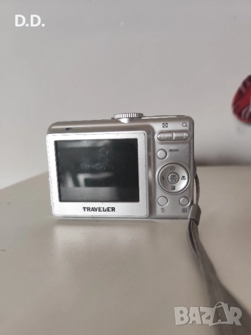 Дигитален фотоапарат Traveler DC7900, снимка 7 - Фотоапарати - 52208801