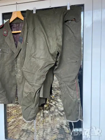 Продавам офицерска униформа от 50 те години , снимка 6 - Антикварни и старинни предмети - 48046565