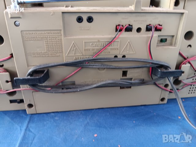 SONY Радиокасетофон, снимка 10 - Радиокасетофони, транзистори - 44245316