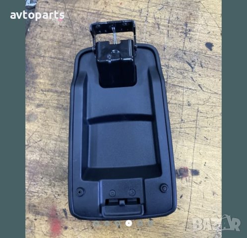 Mazda CX-7 2010година подлакътник, снимка 3 - Части - 40484146