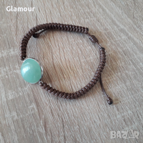 Гривна с нефрит, снимка 2 - Гривни - 36369662