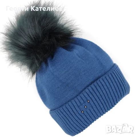 Дамска зимна шапка в синьо с пух и подгъв Код на продукта:DASH-01-91