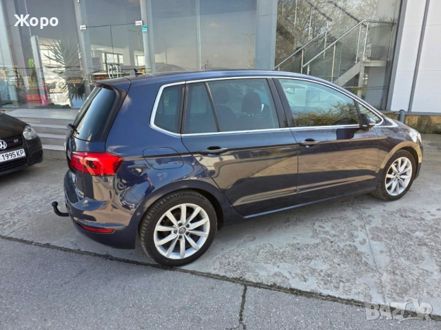 VW Golf Sportsvan 2.0 TDI 150 k DSJ Avtomat, снимка 4 - Автомобили и джипове - 53849134