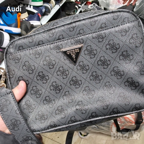 Дамска Чанта Guess