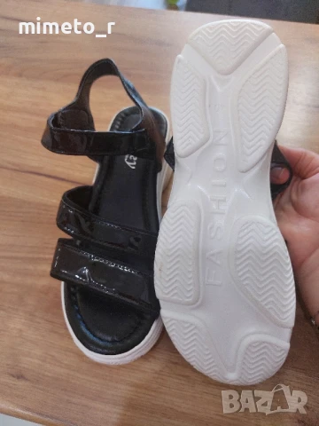 Дамски сандали, снимка 3 - Сандали - 51044535