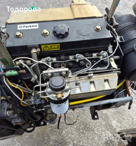 Двигател Перкинс Английски
