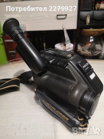 PHILIPS VKR 6880/01 mini Explorer VHS C, снимка 3 - Камери - 53145053