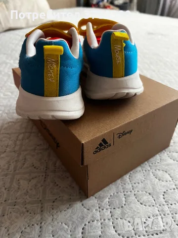 Детски маратонки adidas x Disney Mickey Mouse FortaRun (Размер 25), снимка 2 - Детски маратонки - 55783843