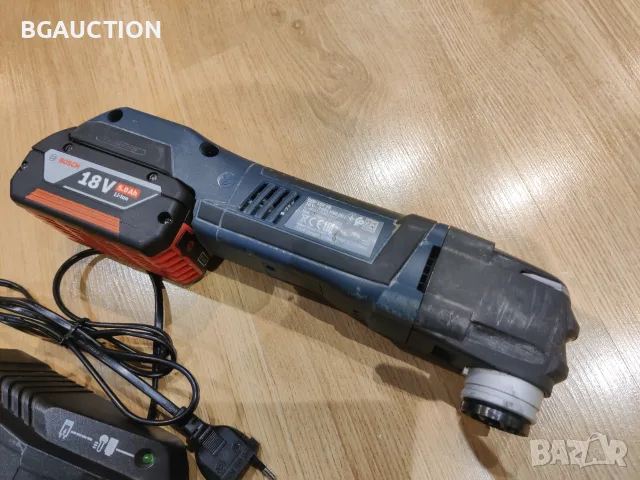 акумулаторен мултитул bosch gop 18v 28 с батерия и зарядно, снимка 5 - Други инструменти - 56261343