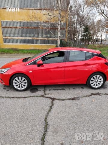 Опел Астра К , снимка 4 - Автомобили и джипове - 52641704