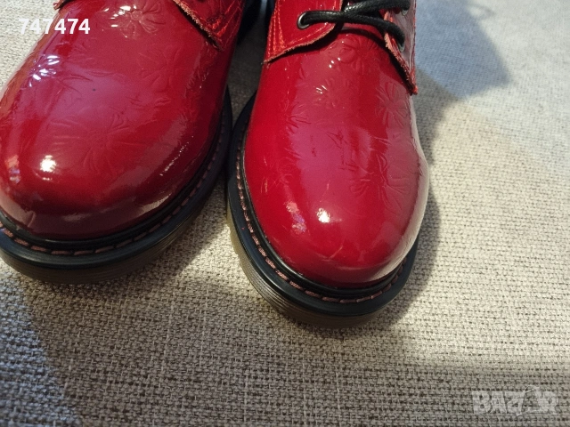 Естествен лак, 41 номер, нови (топла подплата), снимка 5 - Дамски боти - 53017920