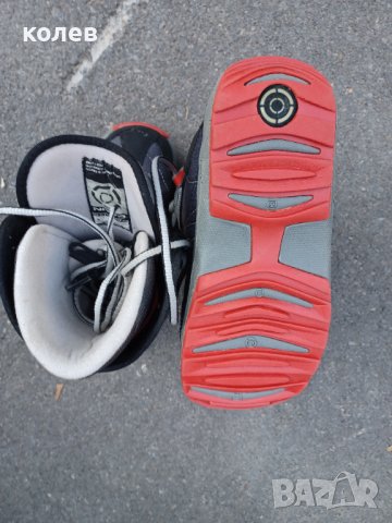 Сноуборд обувки, снимка 5 - Дамски ботуши - 42285131