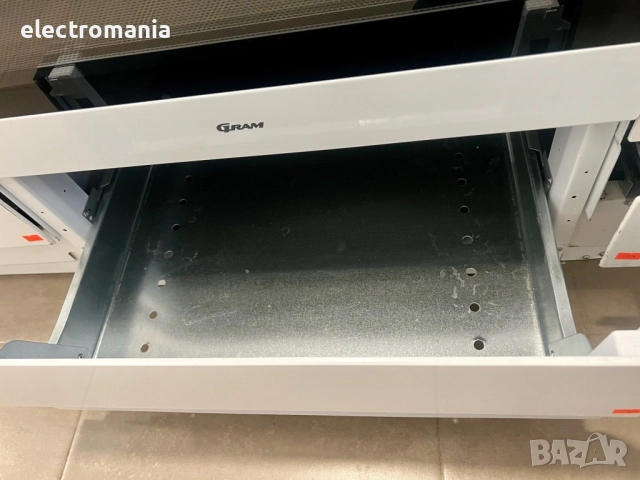 НЕУПОТРЕБЯВАНА!!!готварска печка с индукционни котлони GRAM 20KPI 674 PyroClean, снимка 8 - Печки, фурни - 52695780