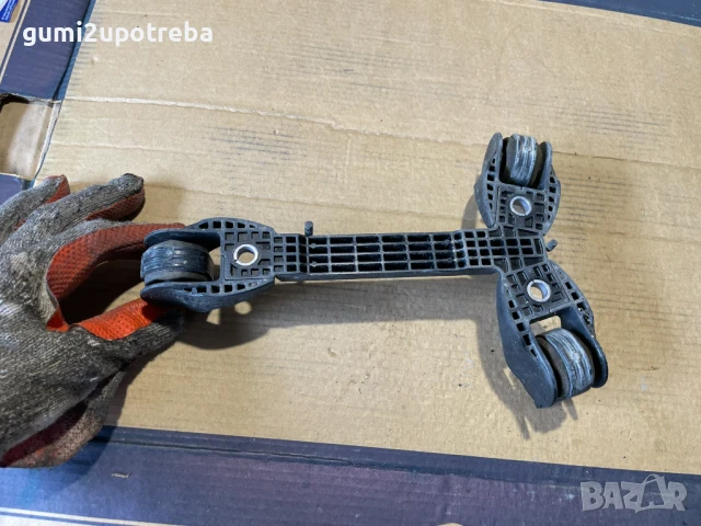 Стойка Държач Компресор Климатик 1EA820034B Volkswagen ID.3 E11 pro, снимка 2 - Части - 50897365