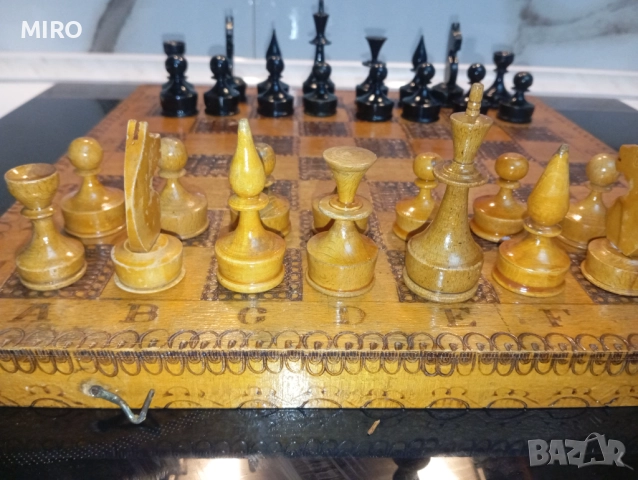 Шах с дървени фигури, снимка 3 - Шах и табла - 52528308