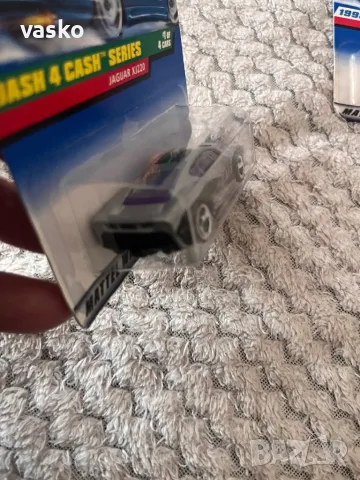 Hotwheels Jaguar CJ220-стар, снимка 4 - Колекции - 49670666