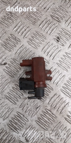 Вакуум клапан Volvo S40 2.0D 136hp 2008г.	