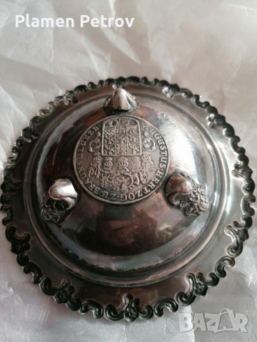 Сребърна чиния , снимка 3 - Антикварни и старинни предмети - 36247558