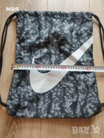 Nike, снимка 2 - Раници - 50925451