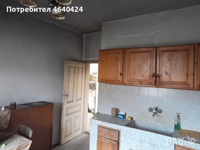 ТОП ЛОКАЦИЯ!!! Къща с двор 950кв.м., снимка 9 - Къщи - 52272687