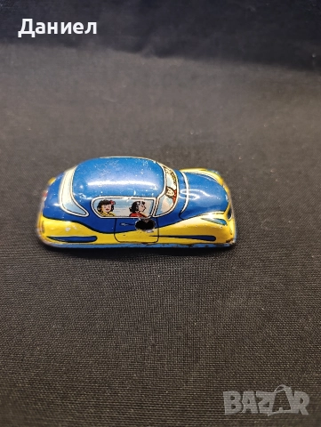 Малка метална количка, снимка 2 - Антикварни и старинни предмети - 52919292