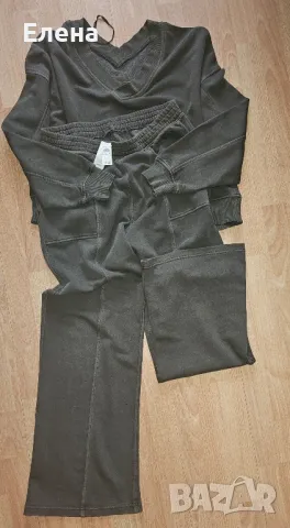 Модерен дамски комплект 