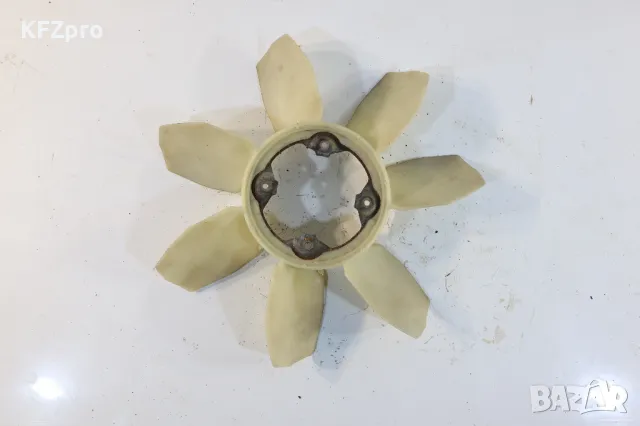 Перка двигател Land Cruiser, снимка 2 - Части - 49356573