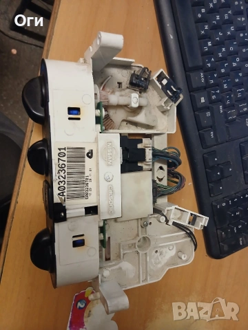 Панел климатик за Нисан Алмера 2001г. EA03236701, снимка 2 - Части - 53757447