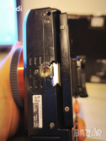 SONY A7 Тяло (ILCE7), снимка 7 - Фотоапарати - 52459260