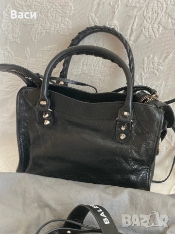 BALENCIAGA чанта естествена кожа, снимка 4 - Чанти - 51633619