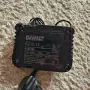 Dewalt DCB1104 бързо зарядно, снимка 2