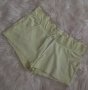 СТРАХОТНИ къси дамски панталонки в неонов жълто-зелен цвят, снимка 1