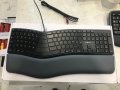 Клавиатура Cherry - KC 4500 ERGO, извита, черна, снимка 1 - Клавиатури и мишки - 38796299