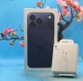 НОВ!!! Apple iPhone 17 Pro Max, 256GB, 5G, Deep Blue + подарък оригинален адаптер Apple, снимка 1