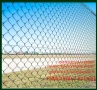 Плетени оградни мрежи с ПВЦ покритие с дебелина 1,6 до 3,6 мм 30х30 , снимка 1