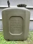 Военна Бака Баки за Вода, Бензин, Дизел от 1971 година. Германска Армия. Налични 2 броя. Цена 60 лв , снимка 3