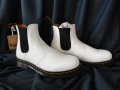 Нови и Намалени Dr. Martens 2976 Yellow Stitch Smooth Leather Chelsea Boots Мъжки Боти Номер 44, снимка 8