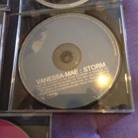 Компакт дискове CD оригинални 3 част-Мадона -Елтон Джон-Бийтълс-Крис де Бърг-Ванеса -К Уайлд-Сп грлс, снимка 6 - CD дискове - 41817760